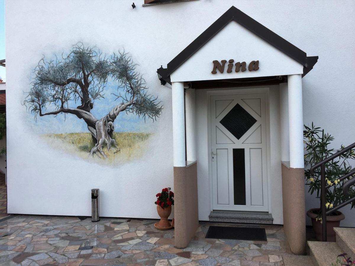 أوماغ Pension Nina المظهر الخارجي الصورة
